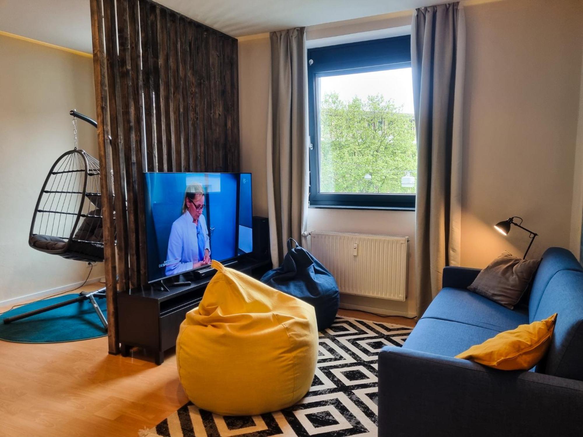 Maremar - City Design Apartment - 2 Schlafzimmer - Luxus Boxspringbetten - Kueche - Highspeed Wifi - Arbeitsplaetze Braunschweig Eksteriør billede